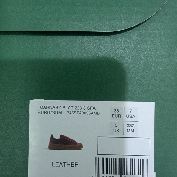 Lacoste Carnaby Sneaker Burgundy Color - Picture 3 of 8
